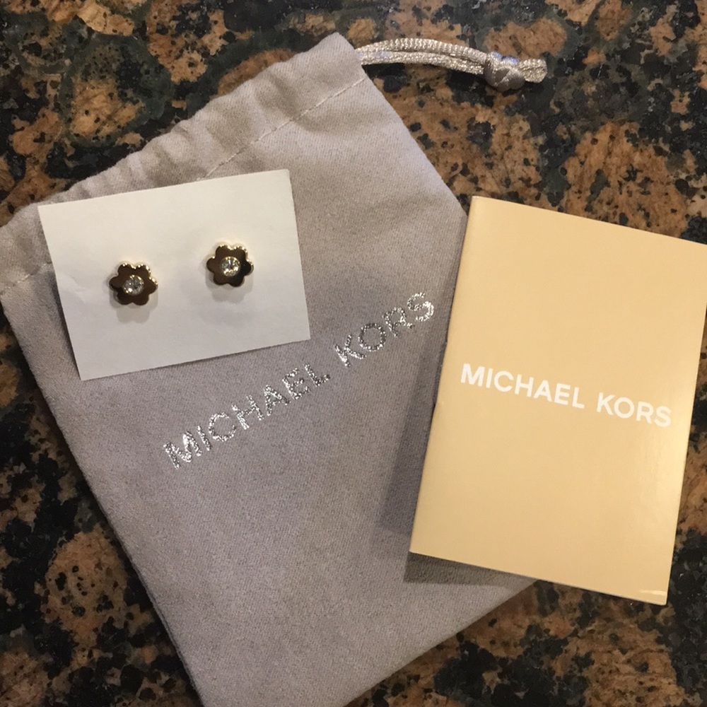 MICHAEL Michael Kors NWOT Gold Flower Studs
